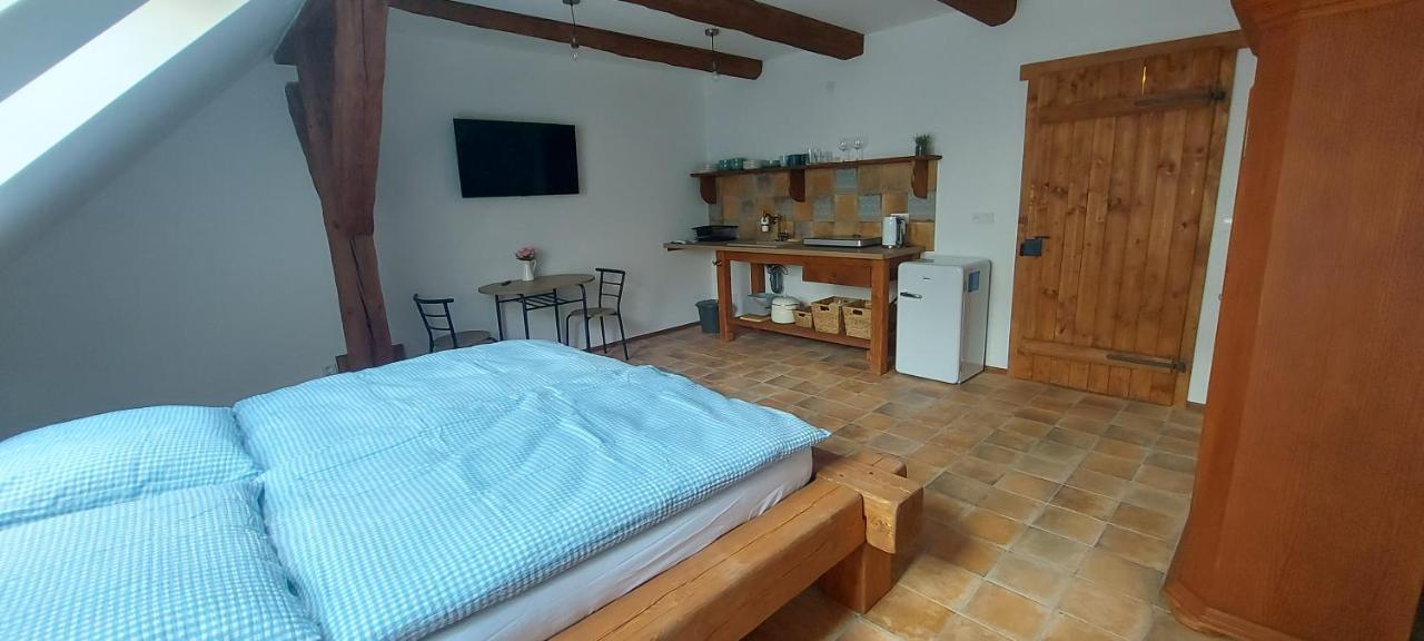 Apartmany Ve Starem Pivovaru Malesov Экстерьер фото